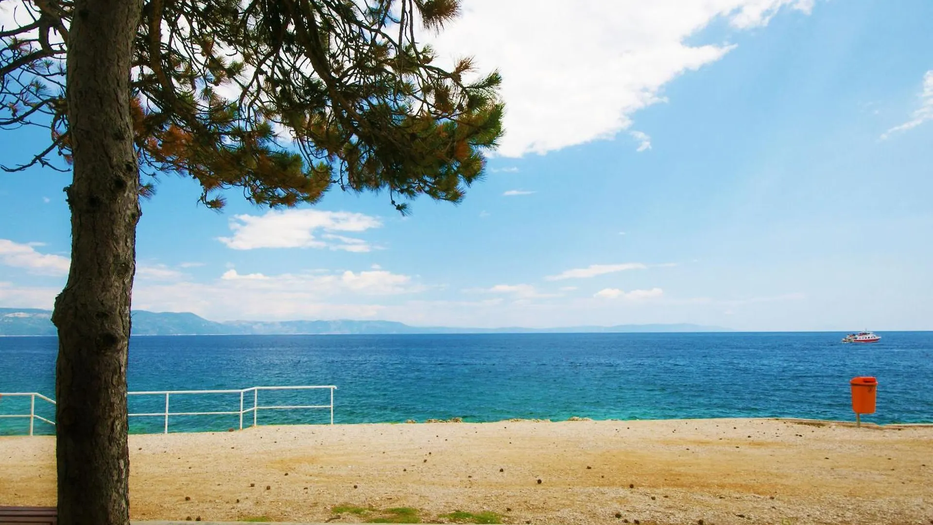 Villa Ana, A Tranquil Pool Villa Close To The Beach Stalije