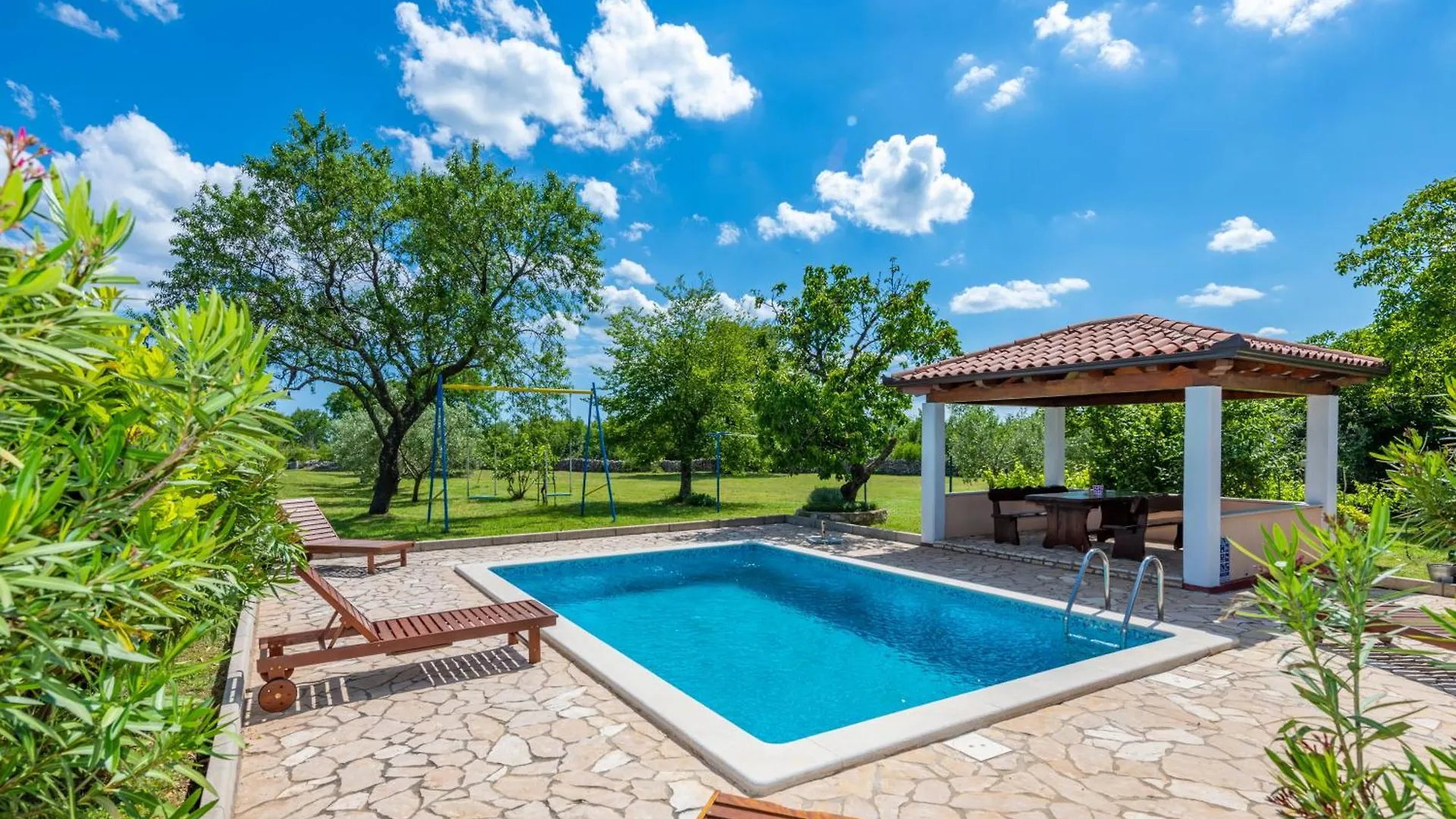 Vakantiehuis Villa Ana, A Tranquil Pool Villa Close To The Beach Stalije Kroatië
